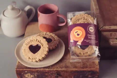 Ginger Bakers photo 1